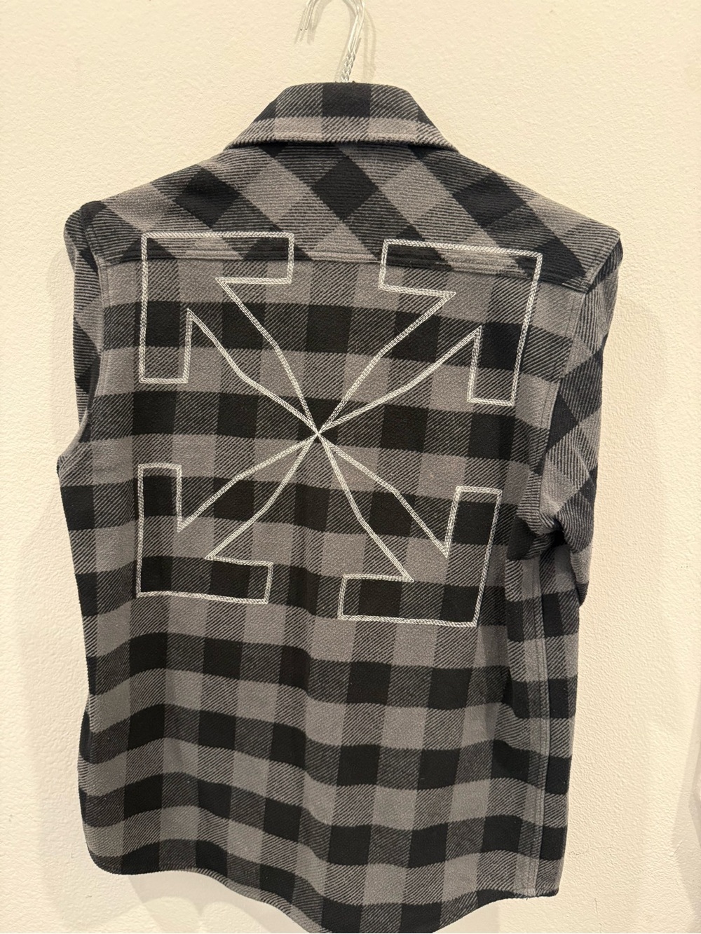 Off-White Men’s Plaid Flannel Button-Up Shirt Gray/Black Pockets XS
